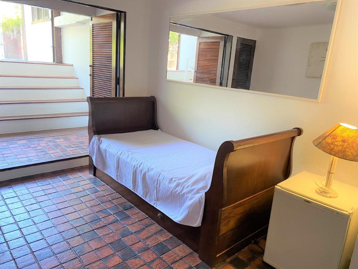 Praia Dos Ossos Guest House - Buzios Com Pe Na Areia Esterno foto